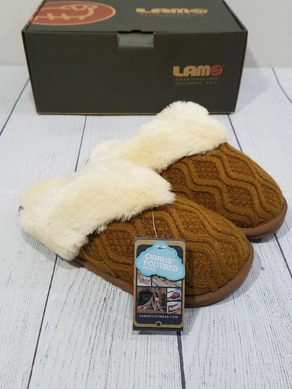 LAMO Caroline Knit Scuff Slippers Womens Size 5